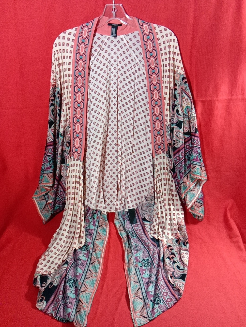 Forever 21 Cream and Coral Paisley Open Kimono